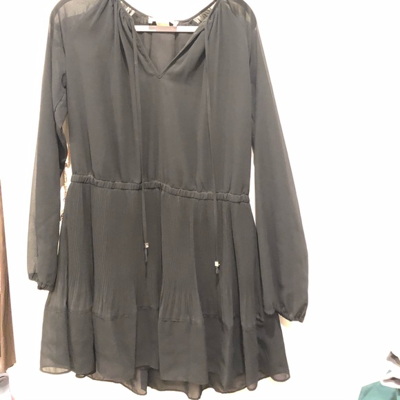 Michael Kors dress - Picture 3 of 6